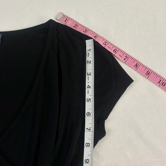 ModCloth Black Retro Crossover Surplice Wrap Top Sz Medium - Picture 6 of 7